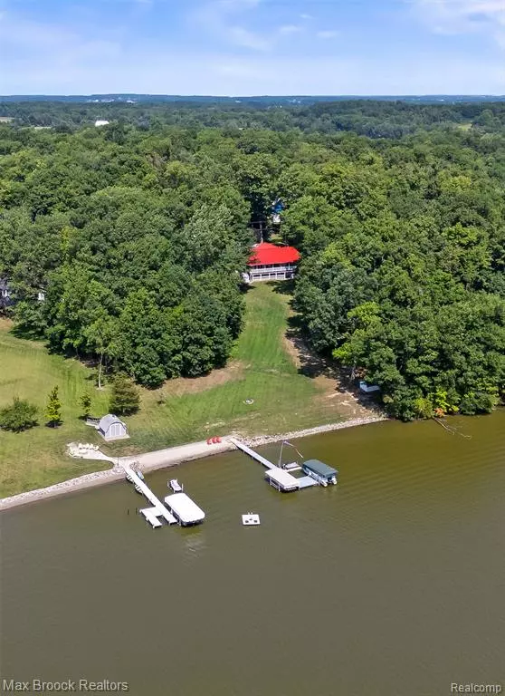 14401 Woodbridge Road, Camden, MI 49232