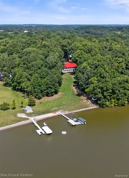 14401 Woodbridge Road, Camden, MI 49232