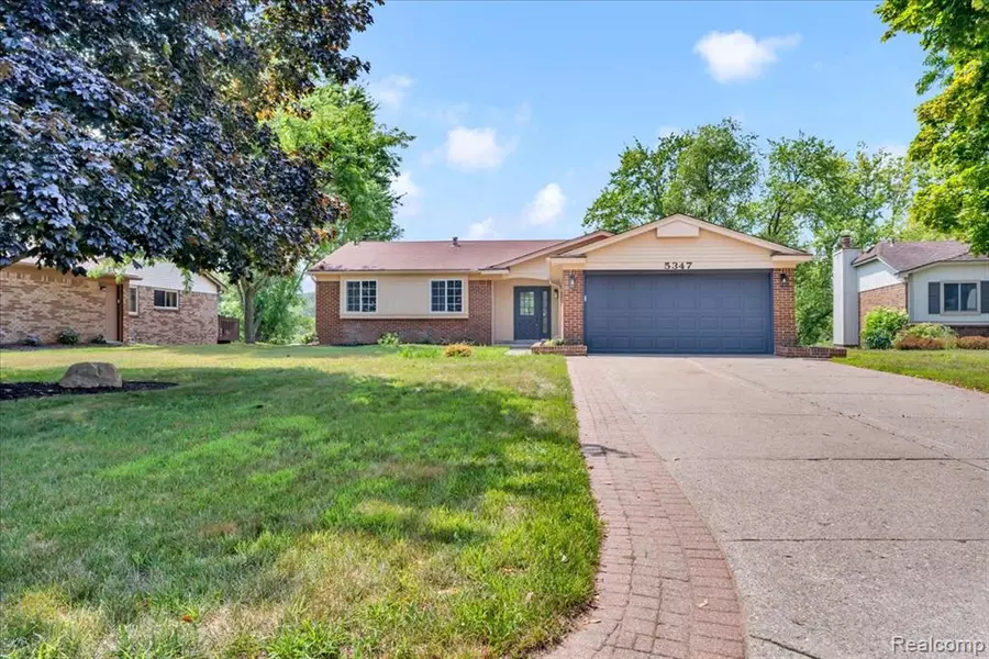 5347 Timber Ridge Trail, Clarkston, MI