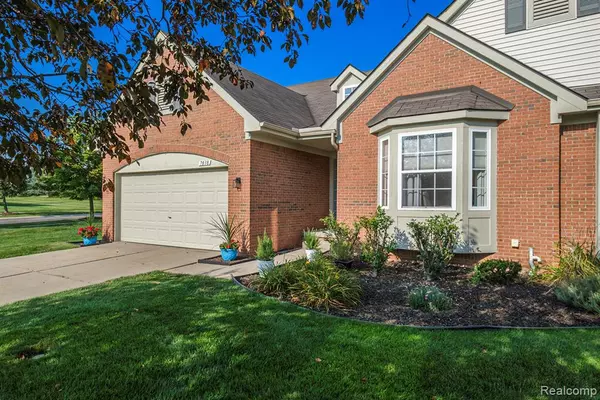 Grand Blanc, MI 48439,7038 Iris Court