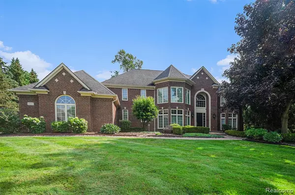 4831 Goodison Place Drive, Rochester, MI 48306