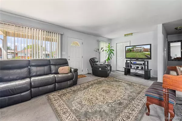 Roseville, MI 48066,28638 Fountain Street