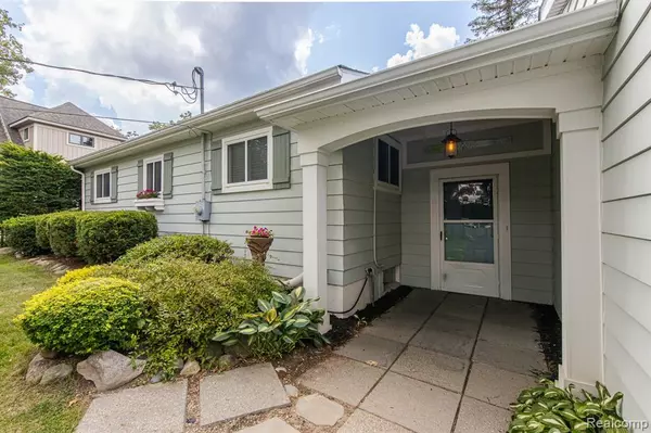 Davisburg, MI 48350,8701 Sherwood Drive