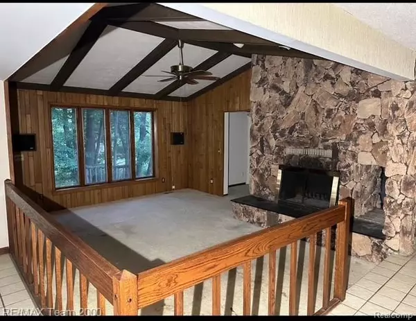 Oxford, MI 48370,325 Ridgemont Road