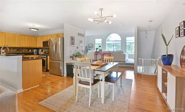 Novi, MI 48377,30707 Ardmore Court