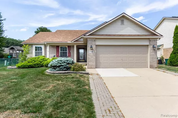 17380 Michigan Heights Drive, Brownstown, MI 48174