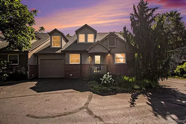 Royal Oak, MI 48073,3040 Helen Court