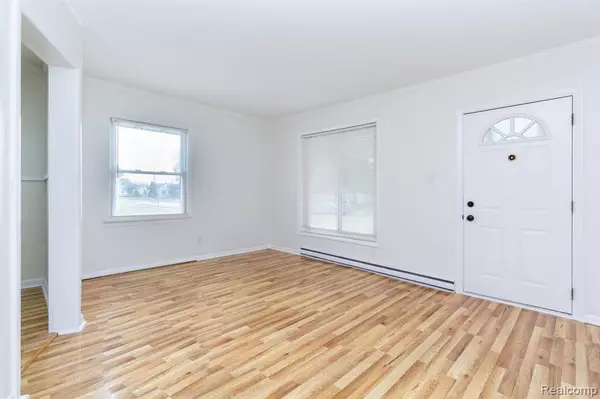Warren, MI 48089,11429 Metter Avenue