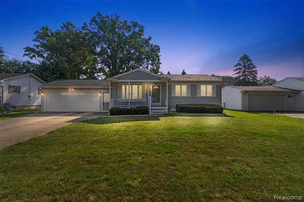 4323 Ashlawn Drive, Flint, MI 48507