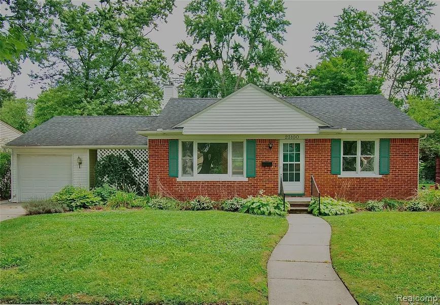 23100 Floral Street, Farmington, MI 48336