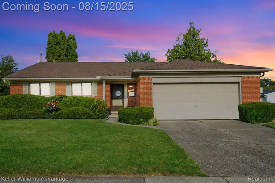 16560 Park Street, Livonia, MI 48154