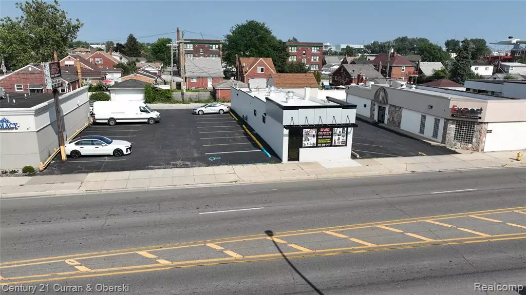 4114 SCHAEFER Road, Dearborn, MI 48126