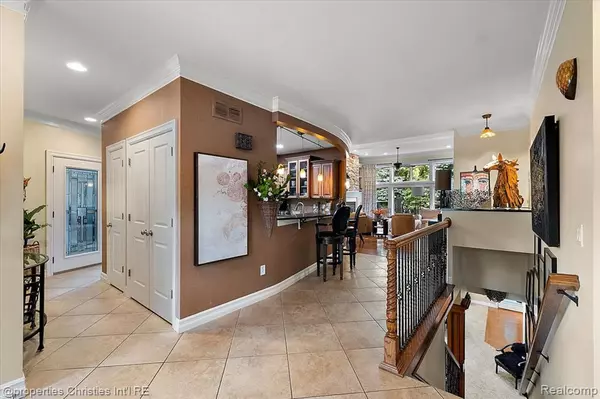 Northville, MI 48168,39412 Jasmine Circle