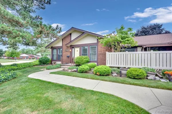 Plymouth, MI 48170,40584 Newport Court