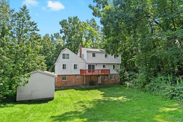 Brighton, MI 48116,5150 Old Hickory Drive