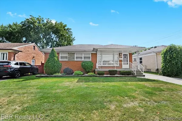 15761 Richmond Street, Southgate, MI 48195