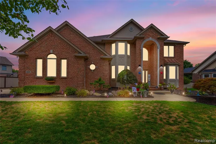 20206 Twin Pond Drive, Brownstown, MI 48183