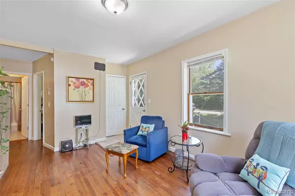 Farmington Hills, MI 48336,21409 Oxford Avenue
