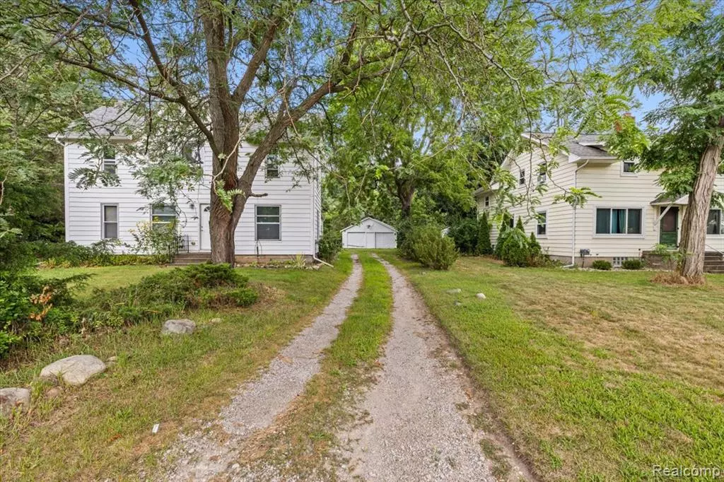 Howell, MI 48843,1257 Byron Road