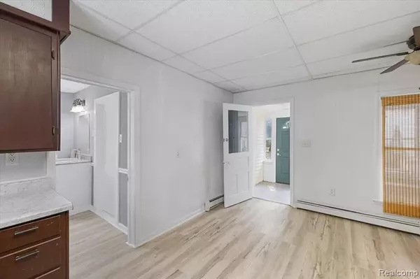 Howell, MI 48843,1257 Byron Road