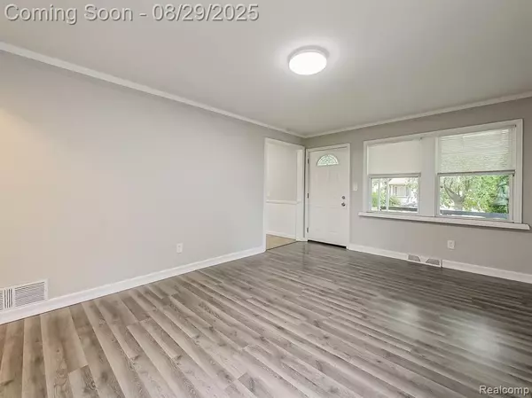 Hazel Park, MI 48030,23109 Stauber Avenue