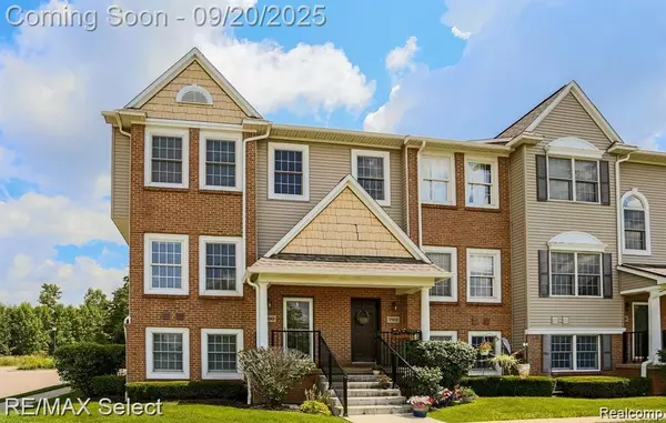700 Eagle Drive, Fenton, MI 48430