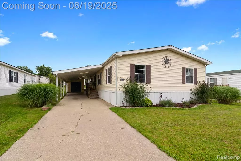Milford, MI 48381,2230 S Sheeran Drive