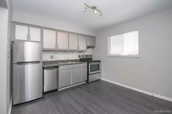 629 Maple Road, Clawson, MI