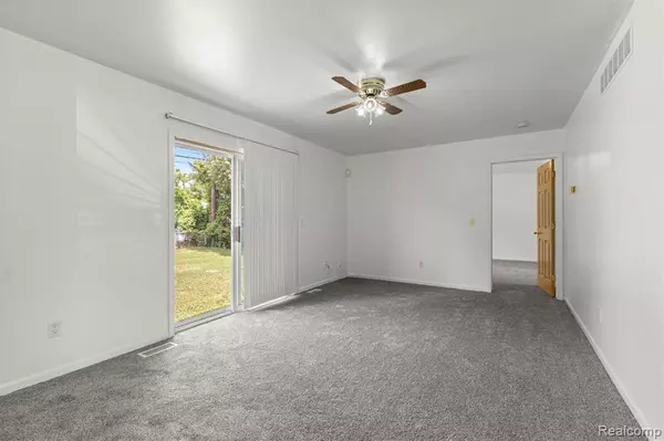 Westland, MI 48186,29072 Powers Street