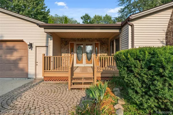 Sterling Heights, MI 48310,5315 Plymouth Street