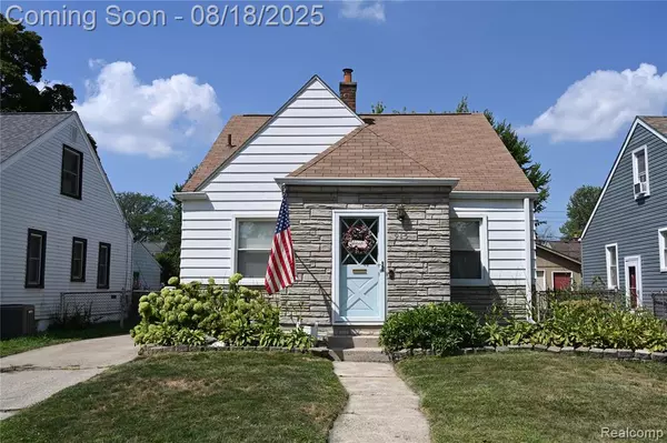 915 N Dorchester Avenue, Royal Oak, MI 48067