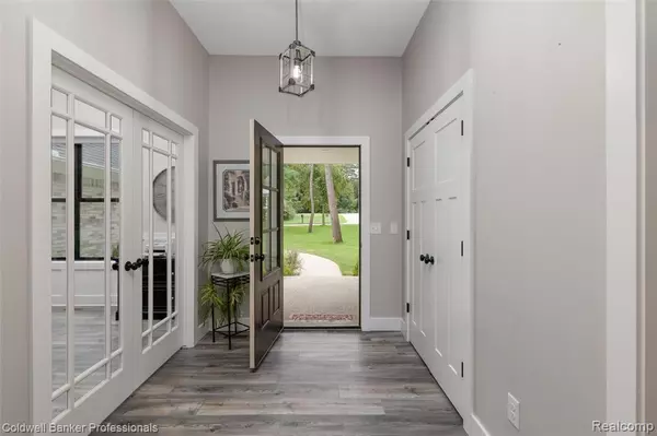 Ortonville, MI 48462,3320 Acorn Grove Court