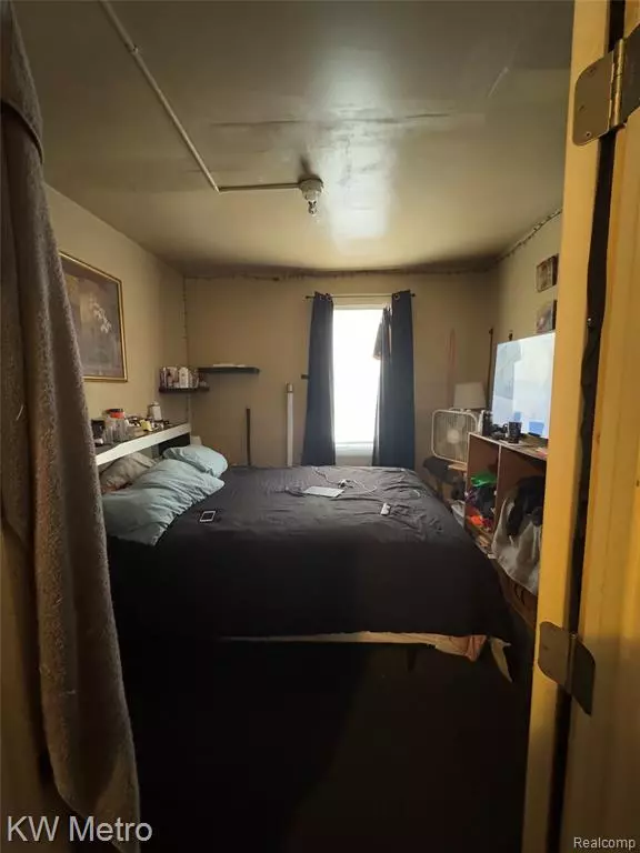 Detroit, MI 48238,15114 Holmur Street