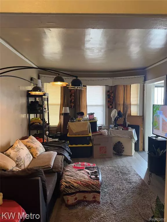 Detroit, MI 48238,15114 Holmur Street