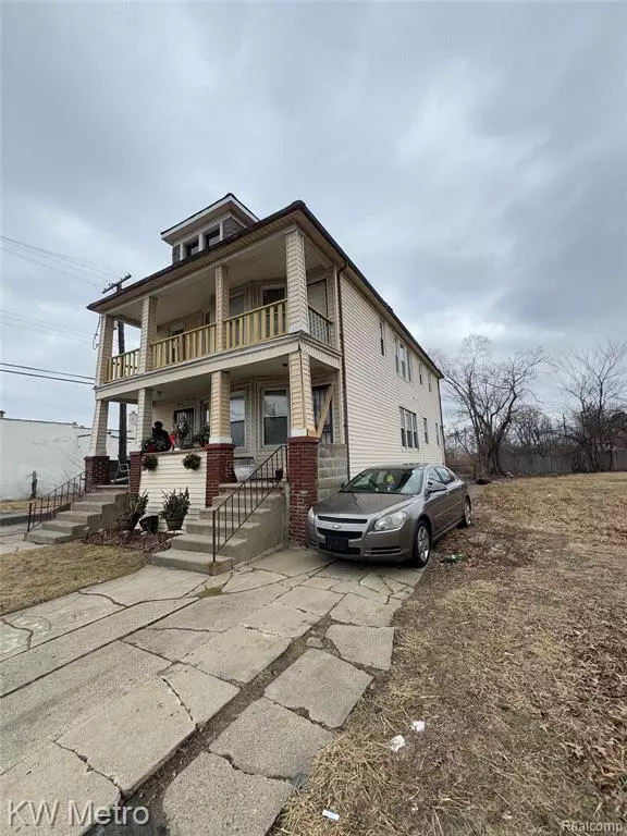 Detroit, MI 48238,15114 Holmur Street