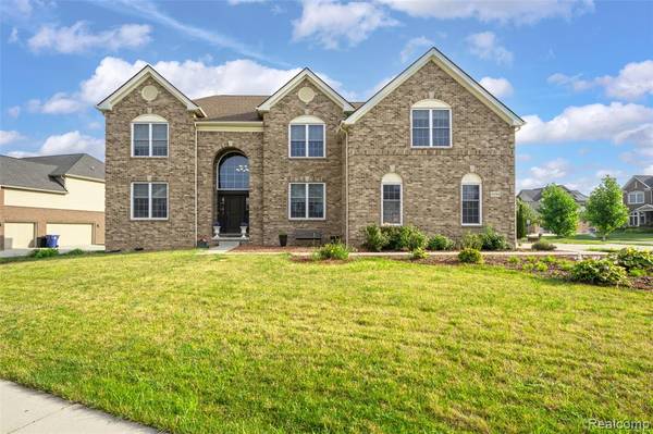 50584 Telluride, Canton, MI 48187