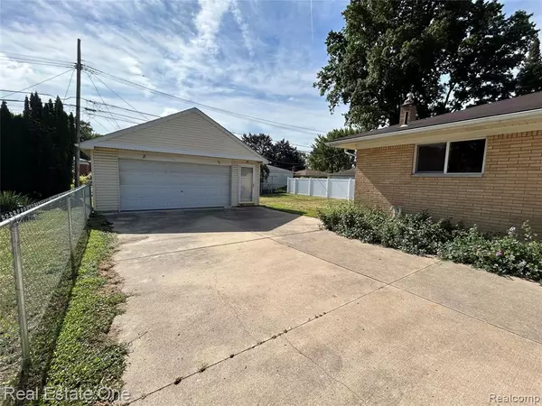 Melvindale, MI 48101,3603 Harlow Avenue