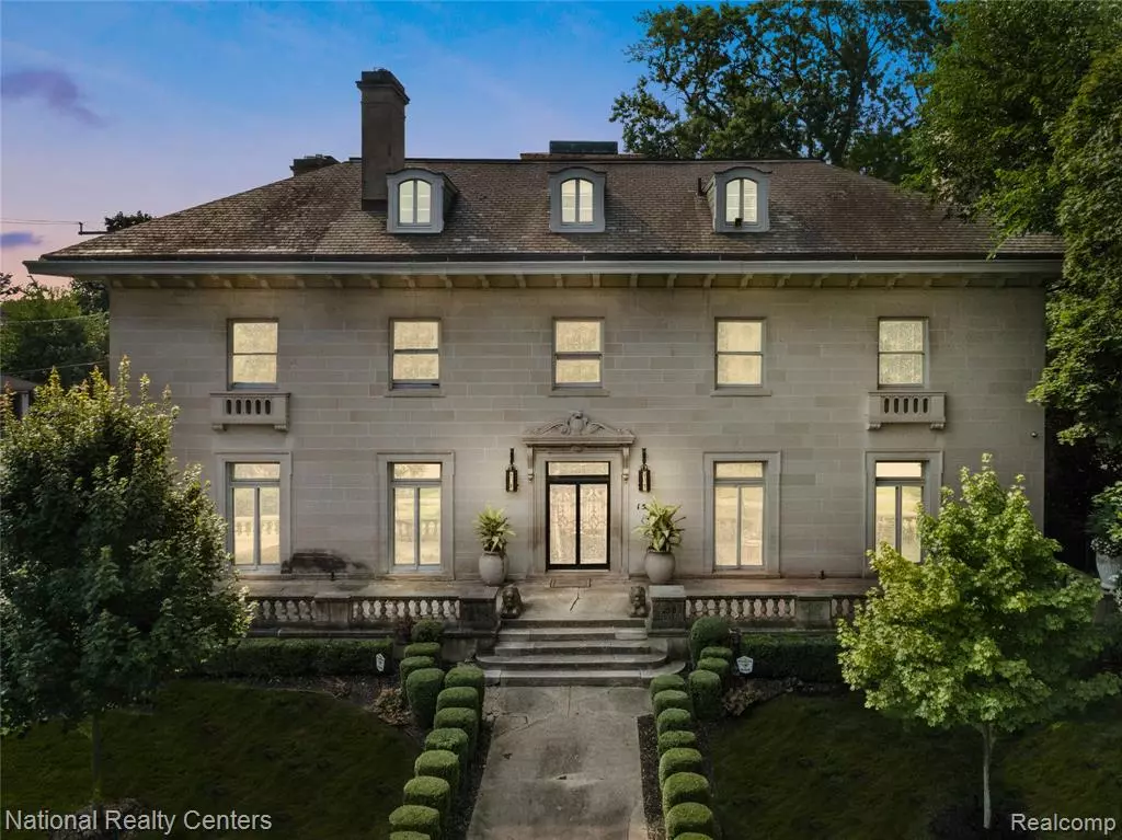 Detroit, MI 48202,154 Arden Park Boulevard