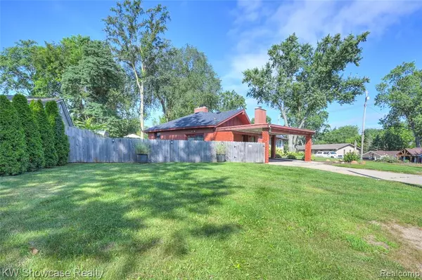 Commerce Twp, MI 48382,3142 Adele Terrace