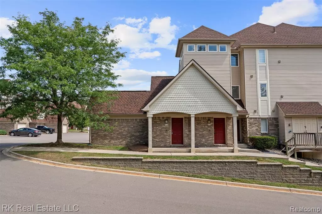 Pontiac, MI 48340,804 Brandon Avenue