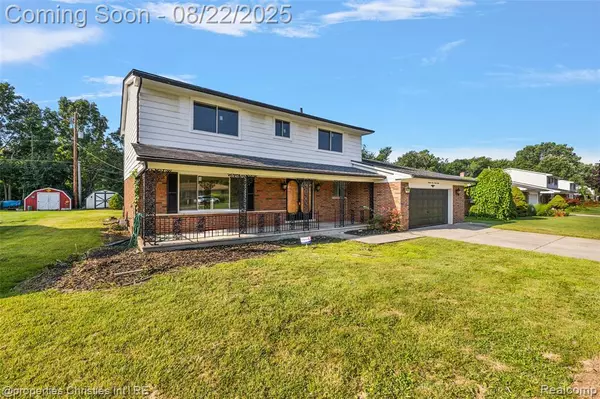 Clinton Twp, MI 48036,19128 Cheyenne Street