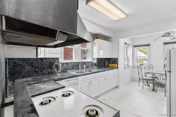 Detroit, MI 48238,13611 Griggs Street