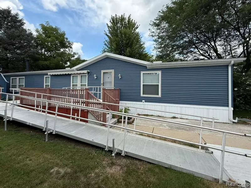 6400 S Dixie Hwy, Lot #7, Erie, MI