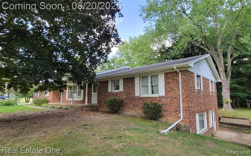 2685 Henesey Road, Imlay City, MI 48444