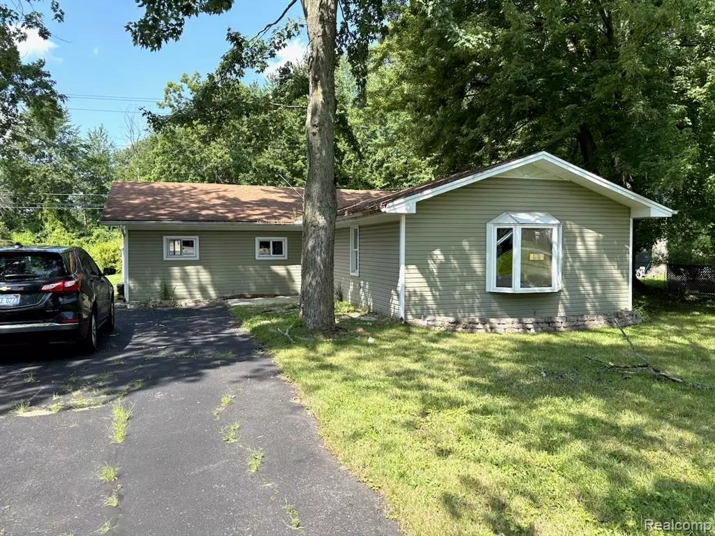 Rochester Hills, MI 48309,3750 Alida Avenue