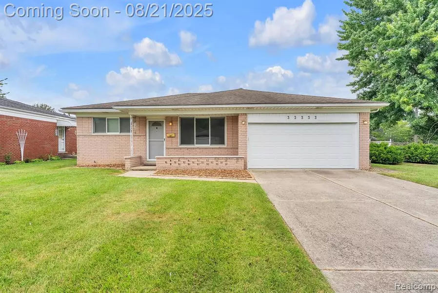 33333 Groth Drive, Sterling Heights, MI 48312