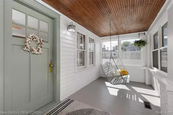 Berkley, MI 48072,2451 Beverly Boulevard