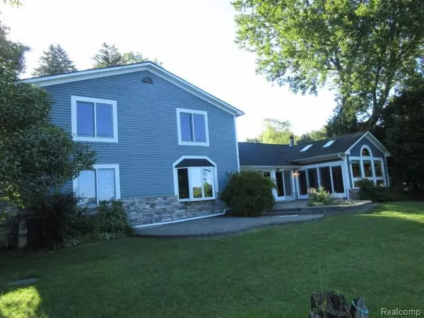 Clarkston, MI 48348,4870 LAKEVIEW Boulevard
