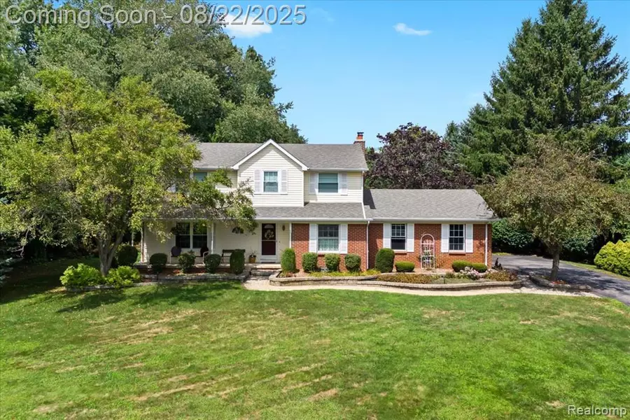 9209 Placid Way, Howell, MI 48843