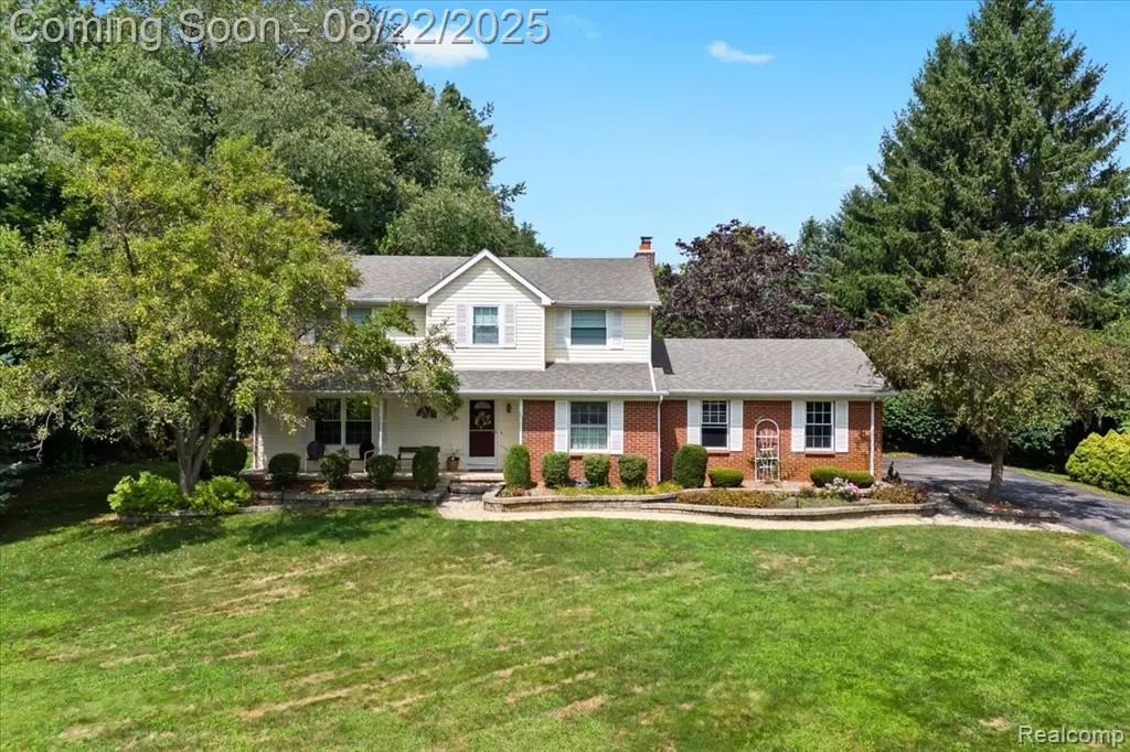 Howell, MI 48843,9209 Placid Way